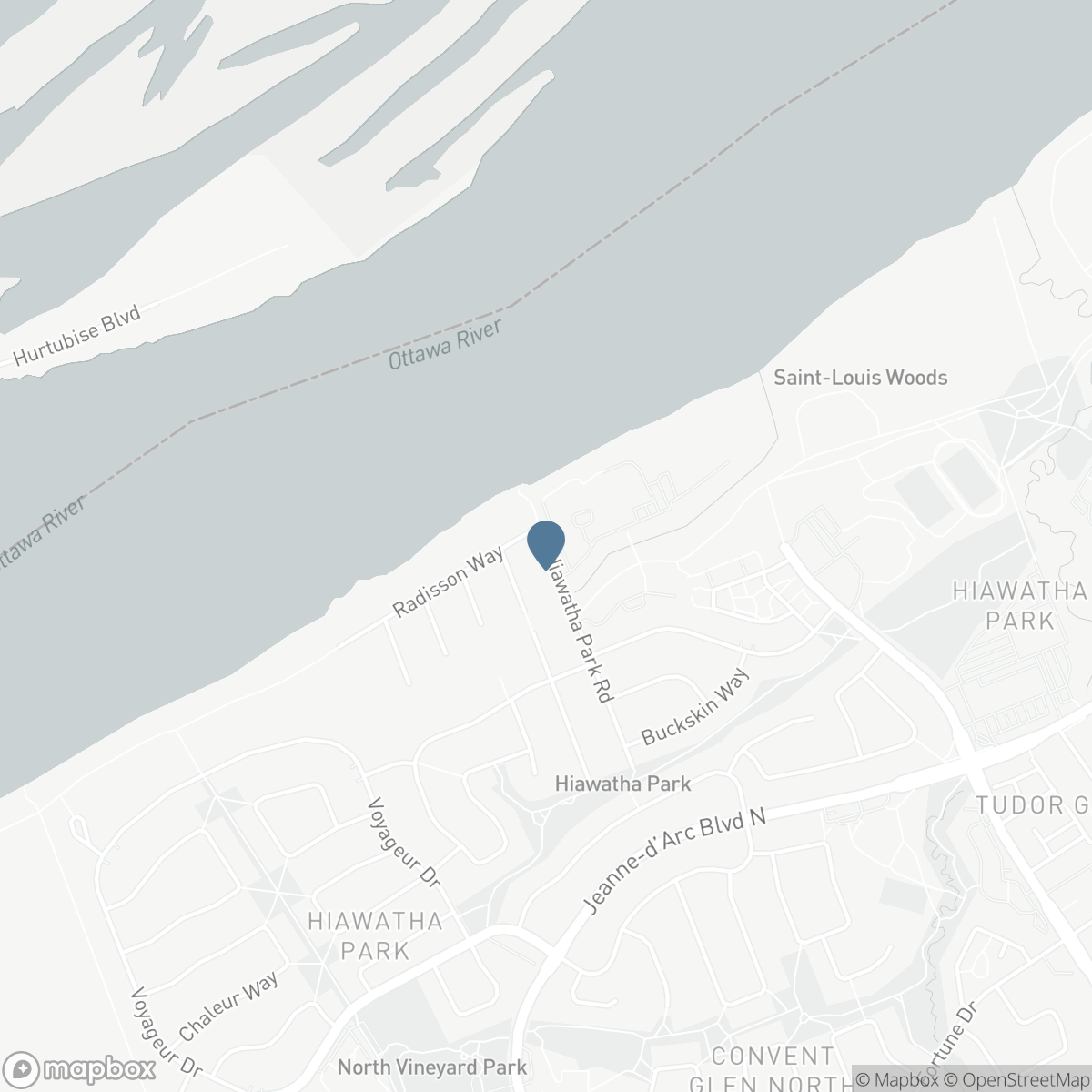 888 HIAWATHA PARK ROAD, Ottawa, Ontario K1C 3B1